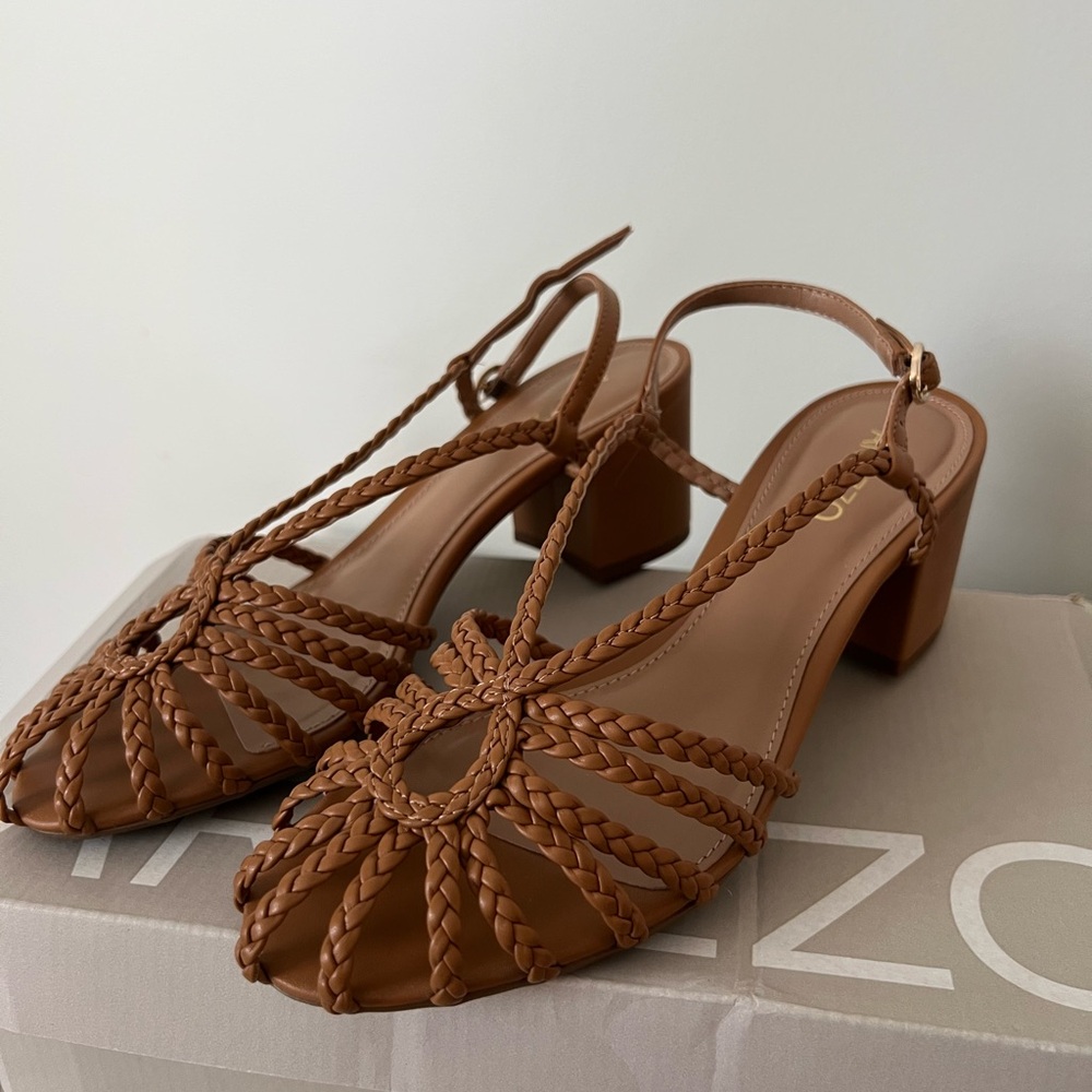Chic Tan Braided Women's Sandals
